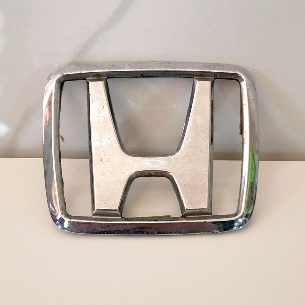 VINTAGE HONDA EMBLEM LOGO ACCORD TRUNK DECK LID 75701-SV4 94-97 ????